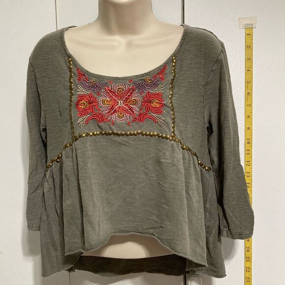 Urban Outfitters ECOTE Embroidered Studded Floral Bohemian Crop Top Womens Small - Picture 2 of 12